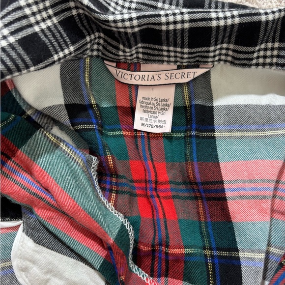 Victoria’s Secret plaid flannel pijama romper - Picture 5 of 7